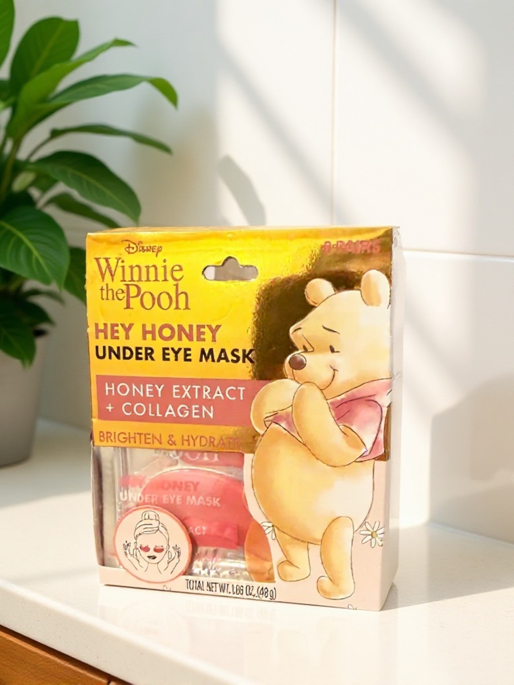 Winnie the Pooh Hey Honey Under Eye Mask – Brighten & Hydrate (Yellow)